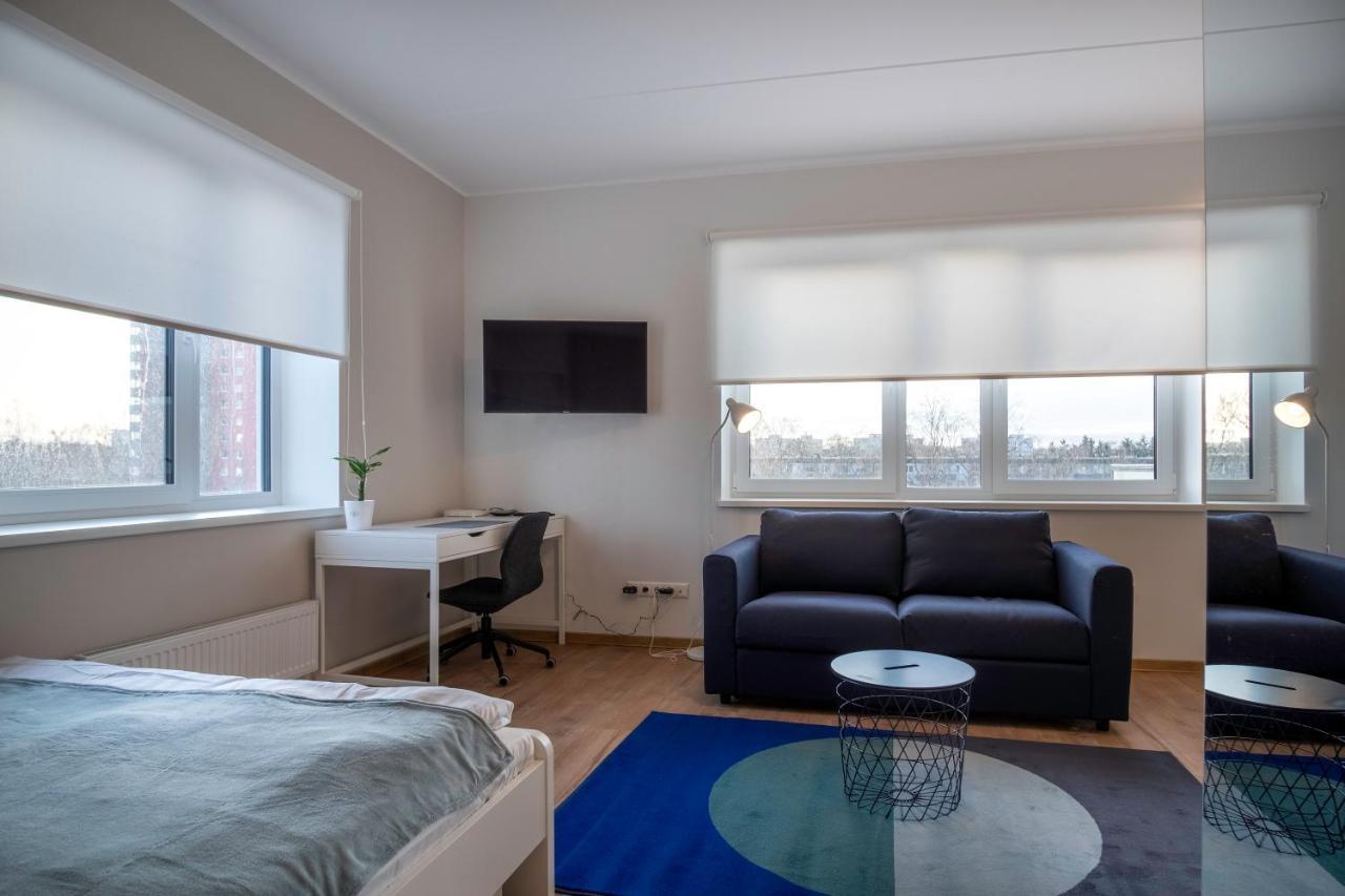 Spacious Mustamaee Apartments - Free Parking 塔林 外观 照片