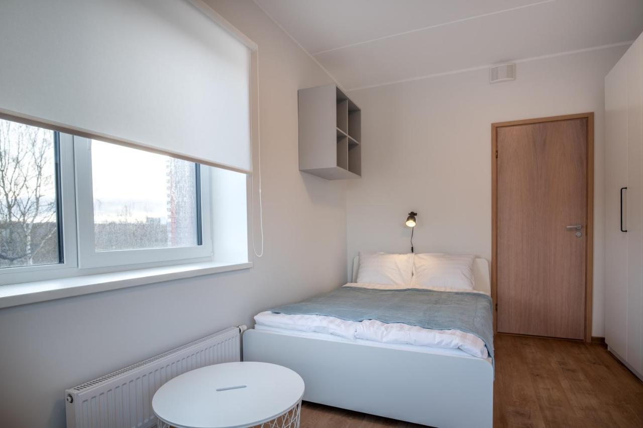 Spacious Mustamaee Apartments - Free Parking 塔林 外观 照片