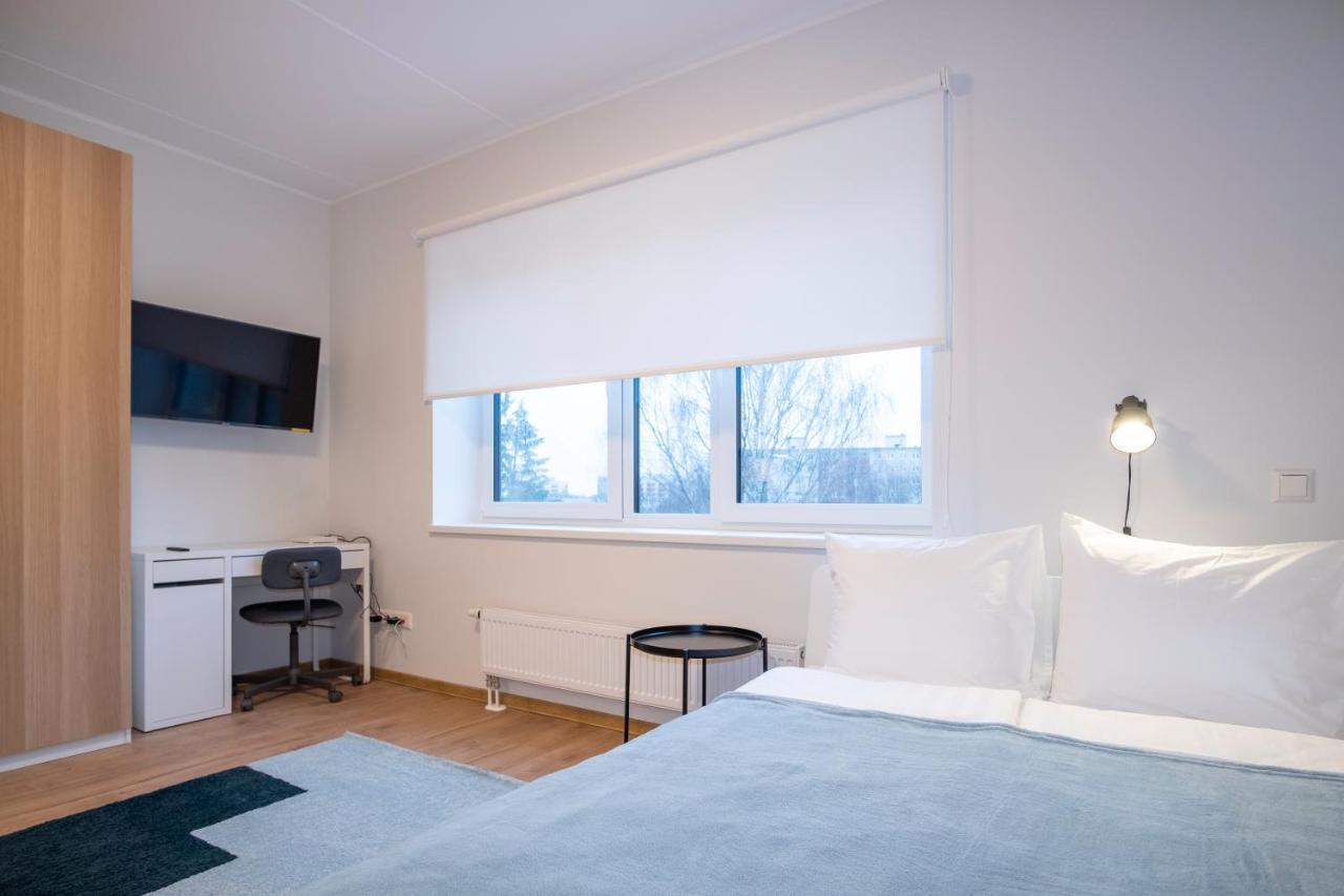 Spacious Mustamaee Apartments - Free Parking 塔林 外观 照片