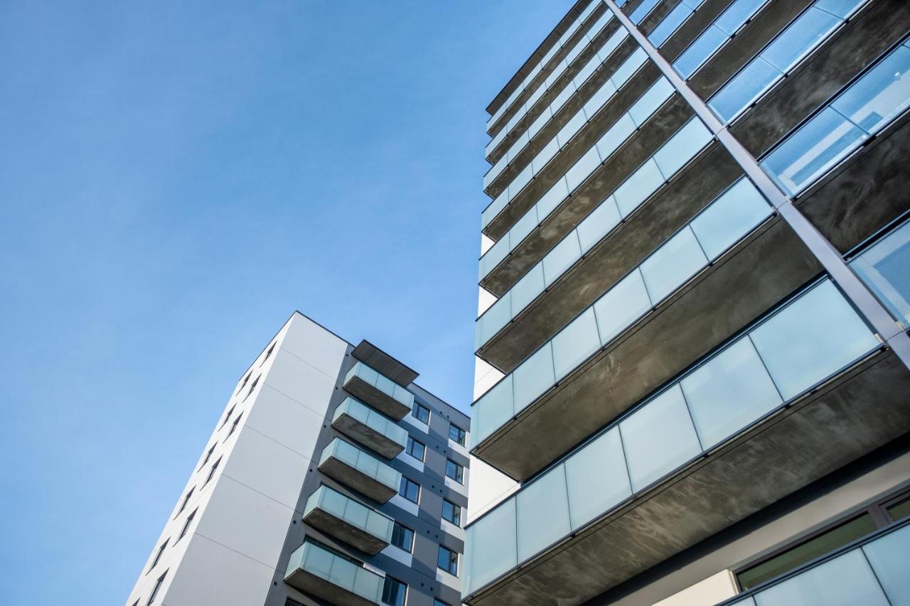 Spacious Mustamaee Apartments - Free Parking 塔林 外观 照片